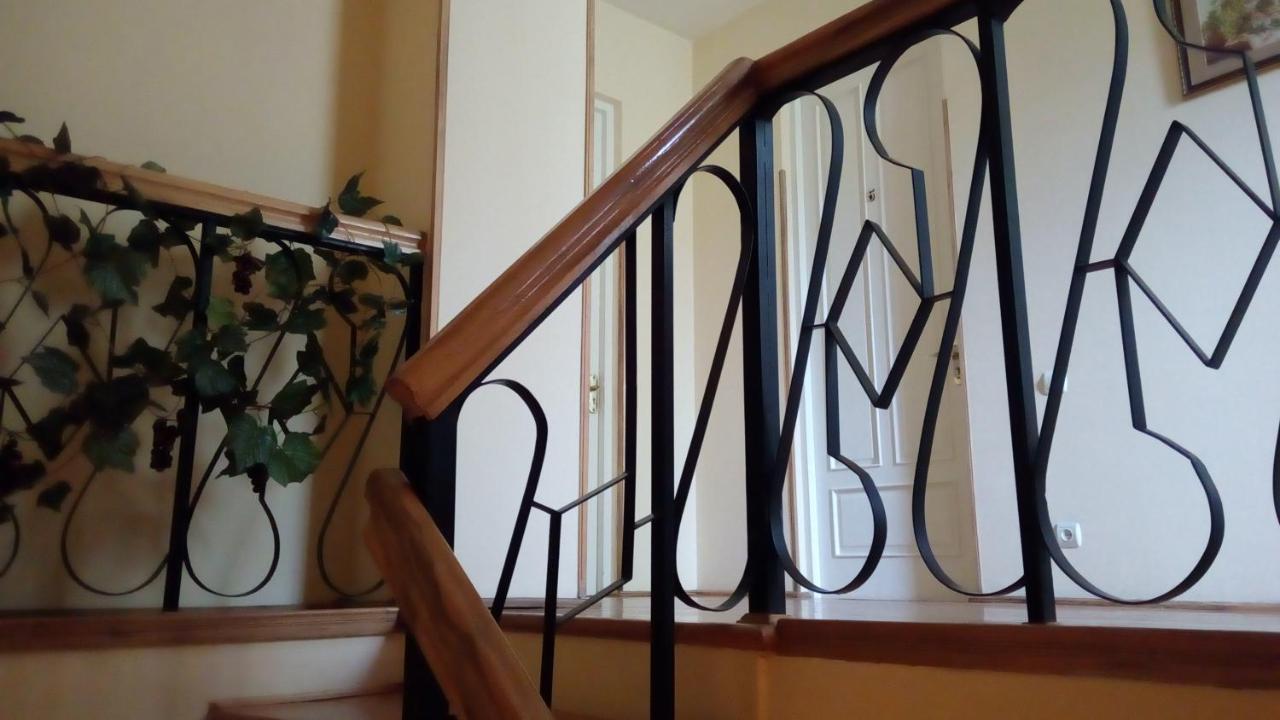 Hotel Isani Tbilisi Luaran gambar