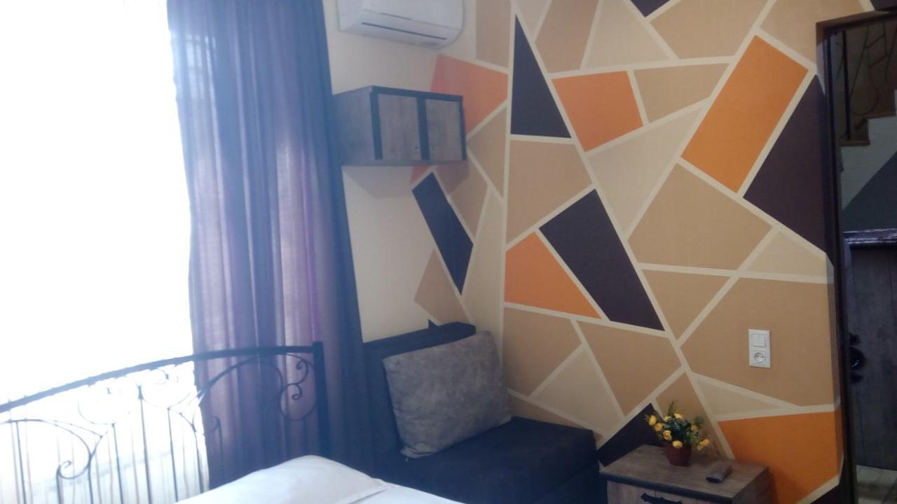 Hotel Isani Tbilisi Luaran gambar