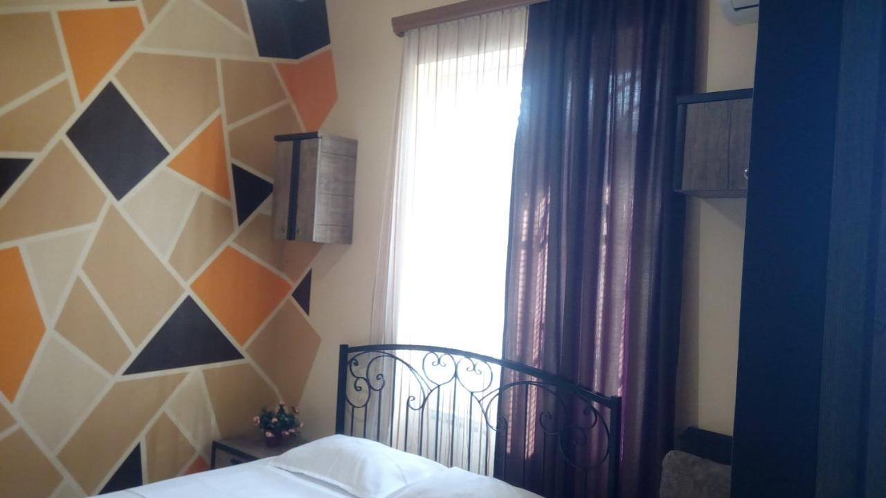 Hotel Isani Tbilisi Luaran gambar