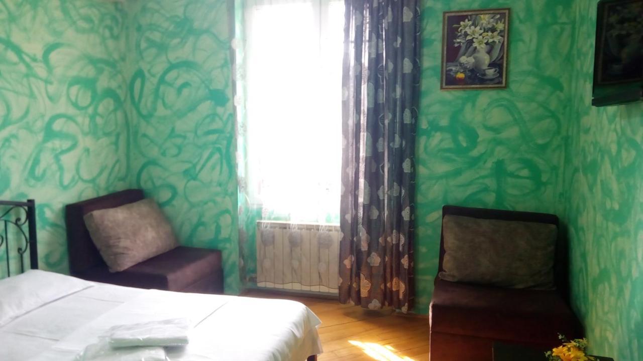 Hotel Isani Tbilisi Luaran gambar