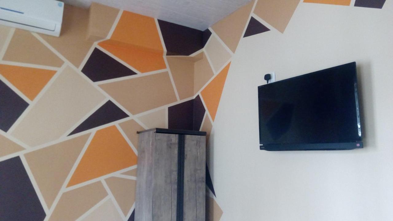 Hotel Isani Tbilisi Luaran gambar